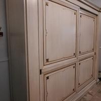 Armadio ad ante scorrevoli