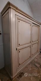 Armadio ad ante scorrevoli