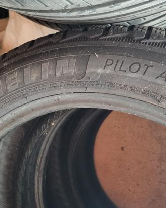 Michelin Pilot Alpin 5 - 245/45 R19