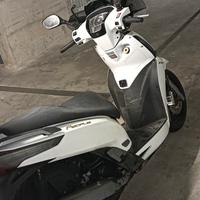 Kymco People 300Gt