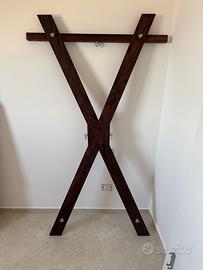 Croce di sant’andrea bdsm