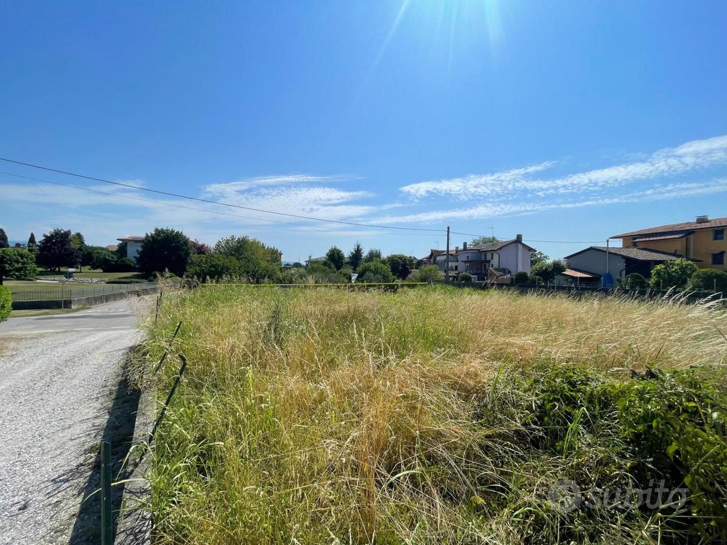 TERRENO EDIFICABILE A POCHI MINUTI DA UDINE - Vista 3