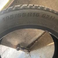 Set Pneumatici Invernali