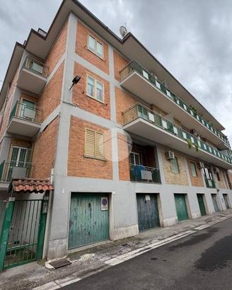 5 LOCALI A CASERTA