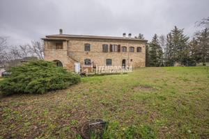 Casa indipendente a Corridonia 8 locali