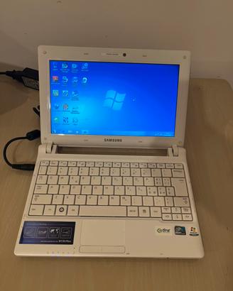 Netbook Samsung N150 Plus 2GB 250GB con borsa