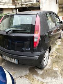 fiat punto.