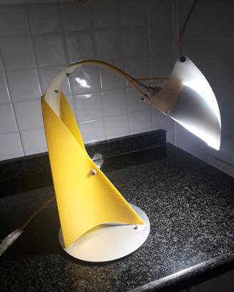 Lampada da tavolo