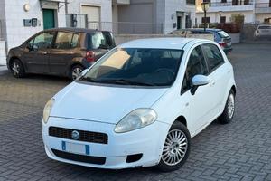 Fiat grande punto BENZINA/METANO