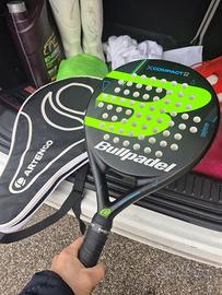 Racchetta padel