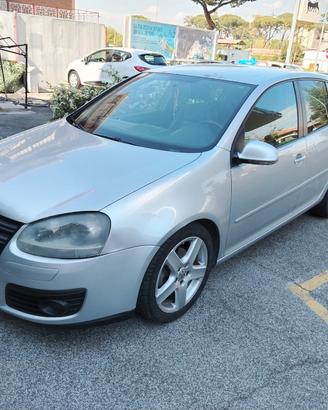 Volkswagen Golf 2.0 TDI DPF 5p. GT Sport