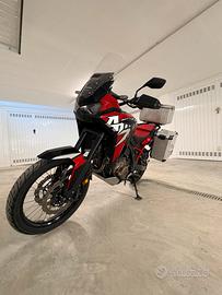 Africa twin 1100 crf manuale 2022 in garanzia