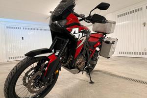 Africa twin 1100 crf manuale 2022 in garanzia