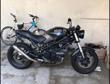 Ducati monster 695