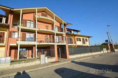 Appartamento di 85 m² con 2 locali e box auto dopp