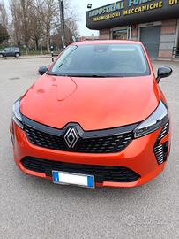 Renault Clio V 2024 Hybrid 