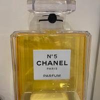 Chanel n5 jumbo plexiglass vuota
