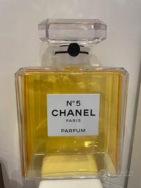 Chanel n5 jumbo plexiglass vuota
