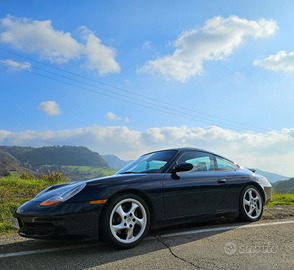 Porsche 911 carrera 2