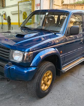 Mitsubishi Pajero 2.8 TD ASI 7 posti gancio traino