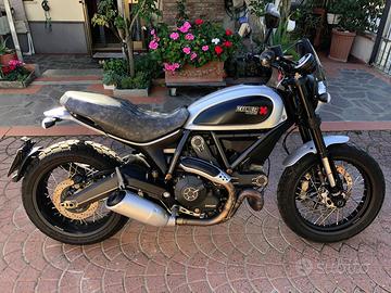 Ducati Scrambler urban enduro 2015