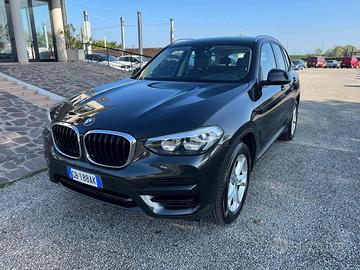 BMW X3 xDrive20i Business Advantage