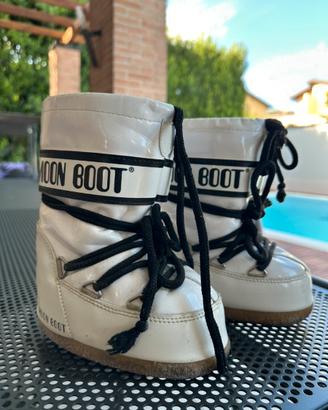 Moon boot 23/26 bianco doposci
