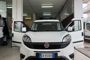 Fiat doblo 3 posti
