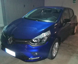 Renault clio moschino life