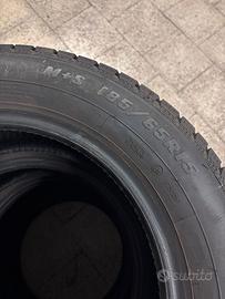 set di pneumatici invernali 185/65 R15