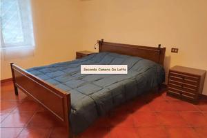 MONTE COMPATRI QUADRILOCALE ARREDATO Con TERRAZZO