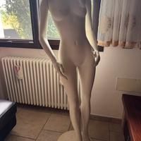 Manichino donna