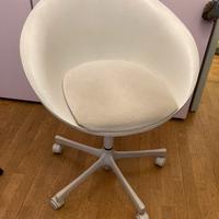 Coppia sedie Hula Hopp design Starck per Vitra