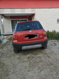 Fiat sedici 