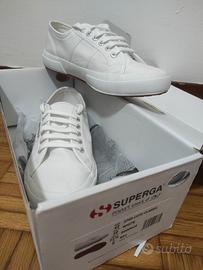 Scarpe Superga (43-38)