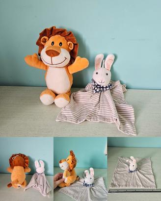 Peluches leone e coniglietto