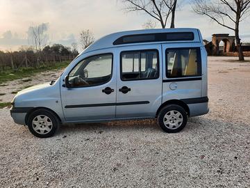 fiat doblo tetto alto pedana disabili