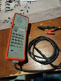 micro telefono di prova rosso