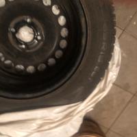 Gomme termiche complete con cerchi per Opel corsa