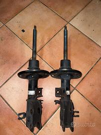 Ammortizzatori anteriroi mazda cx3