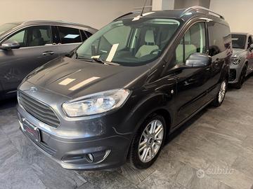 Ford Tourneo Courier 1.5 TDCI 95 CV Titanium