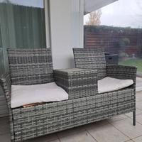 Divanetto da giardino