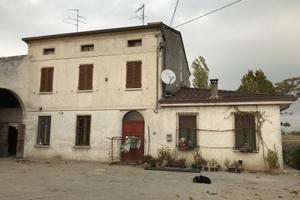 Rustico (casa + stalla)