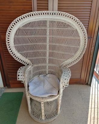 Poltrona pavone in rattan e midollino bianco