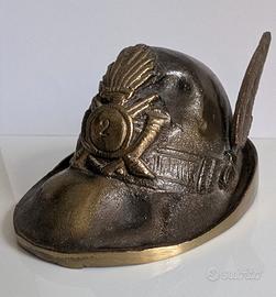 Cappello Alpini fermacarte in metallo Esercito ITA