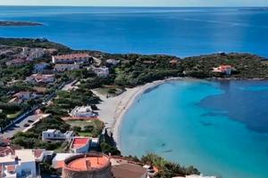 Grazioso, indipendente dai servizi. Vista mare