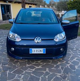 Volkswagen Up club