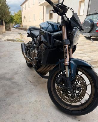HONDA CB650R (2021)