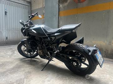 Husqvarna Svartpilen 701