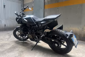 Husqvarna Svartpilen 701